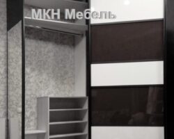 Угловой пристроенный шкаф купе на заказ левая МКН Мебель 1