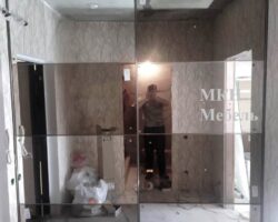 Встроенный шкаф купе с бронзовыми зеркалами от МКН Мебель