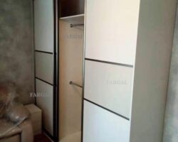 Пристроенный шкаф купе на заказ МКН Мебель