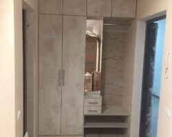 Прихожая под потолок со шкафом МКН Мебель