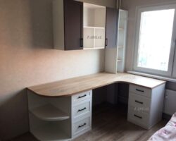 Угловой Стол на заказ под окно МКН Мебель