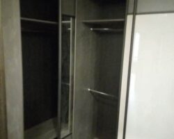 Угловой шкаф купе в прихожую МКН Мебель